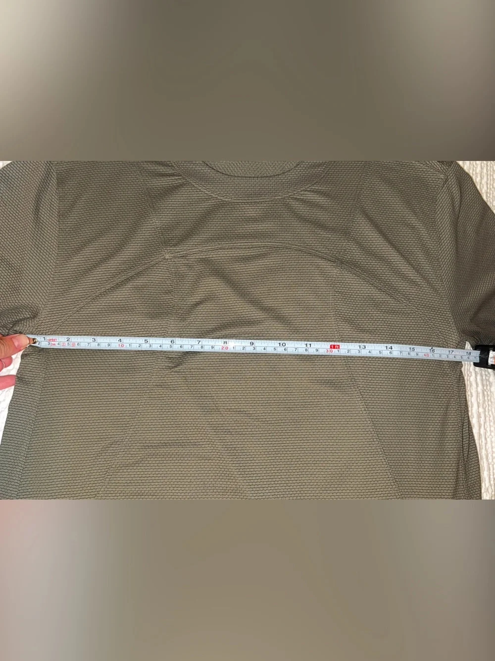 Excellent Condition Lululemon Tough Training Crewneck T-Shirt Size 8 - Picture 9 of 12